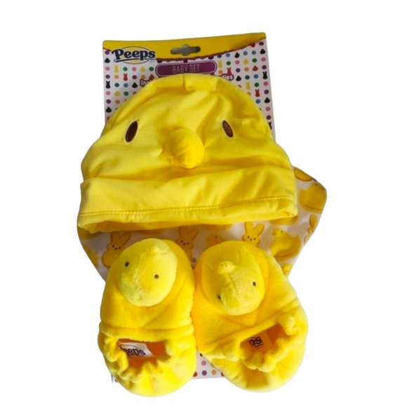 Peeps Other - Peeps Baby Gift Set Hat Bib Booties Yellow Chick NWT